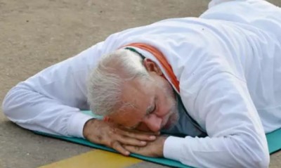 PM Modi sleeps only for 2 hours, BJP president's shocking claim