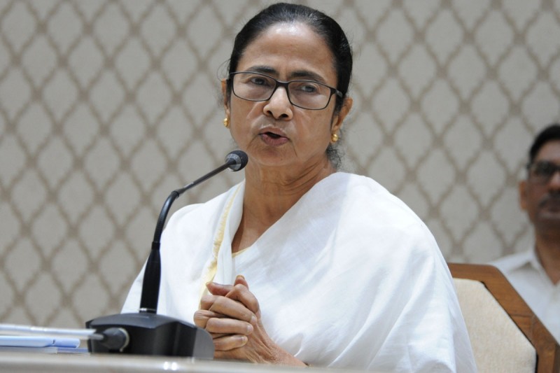 Mamata urges oppn leaders to unite to fight COVID-19 outbreak