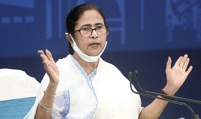 'Will not leave if attacks happen in Muslim areas', Mamta Banerjee's threat on Ram Navami