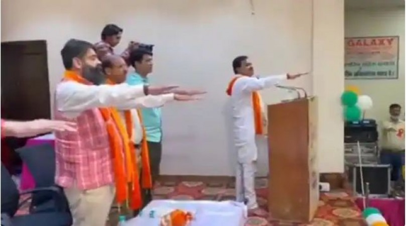 BJP MLA Aseem Goel takes oath to make Hindustan a Hindu Rashtra, video went viral