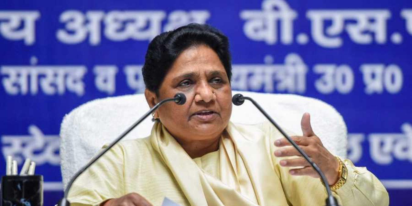 BSP chief Mayawati angry over collecting travel fare from laborers