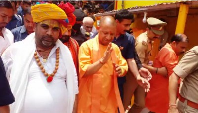 CM Yogi visits Ayodhya, visits Ramlal to reach hospital, visits patients