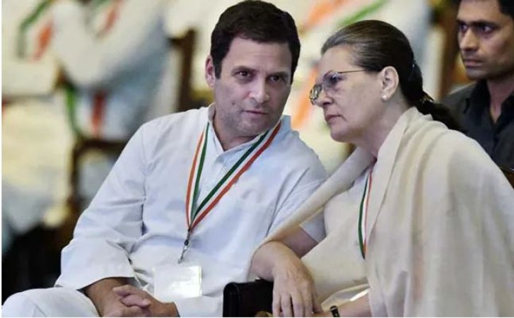 घूम फिरकर सोनिया गांधी से वापस राहुल के पास आएगी कुर्सी ! क्या कांग्रेस में यही होगा 'बड़ा बदलाव' ?