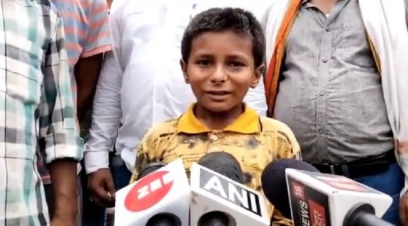 12-year-old innocent reached CM Nitish, opened the pole of school and teachers.