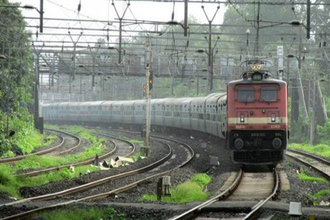 Train will run for laborers from any district, Railway Minister makes announcement