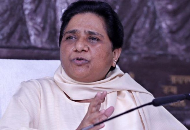 Corona is spreading at raid pace in UP rural areas, Mayawati appeal this Yogi govt