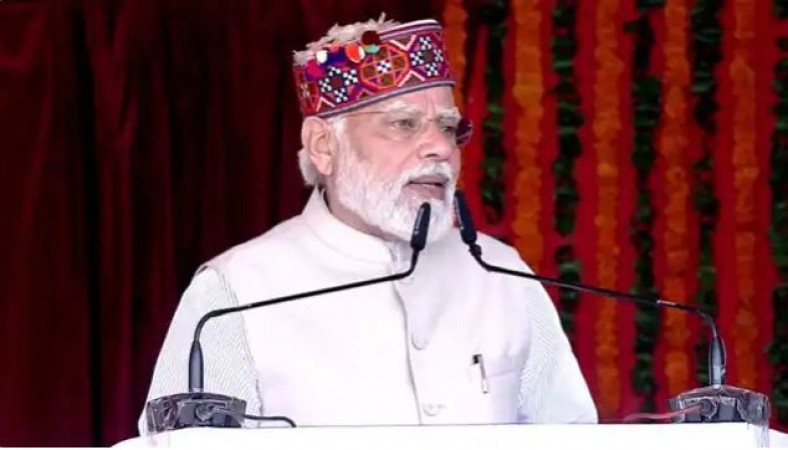'If you were in BJP, you would have made you contest elections..', PM Modi told a woman beneficiary in Shimla