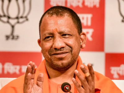 CM Yogi said in the Vidhan Sabha- 'How the scene has started coming to the fore, people are shouting while singing'