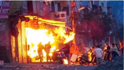 गुजरात में भी लागू होगा 'योगी मॉडल', दंगाइयों से होगी नुकसान की भरपाई