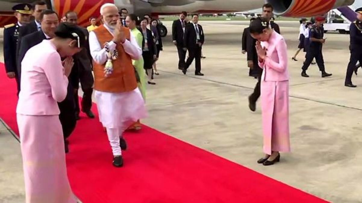 Today is the second day of PM Modi's visit to Thailand, will address ASEAN countries