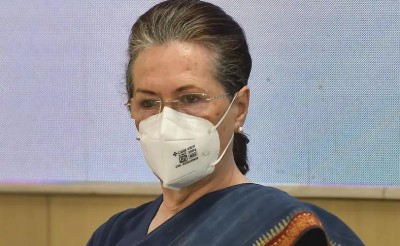 Sonia Gandhi hits out at Modi government, says Centre committed 