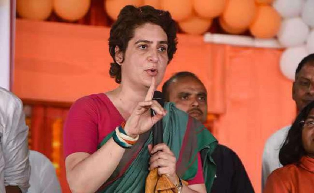 Priyanka Gandhi expressed concern over increasing pollution, said - 'clean air is our right'