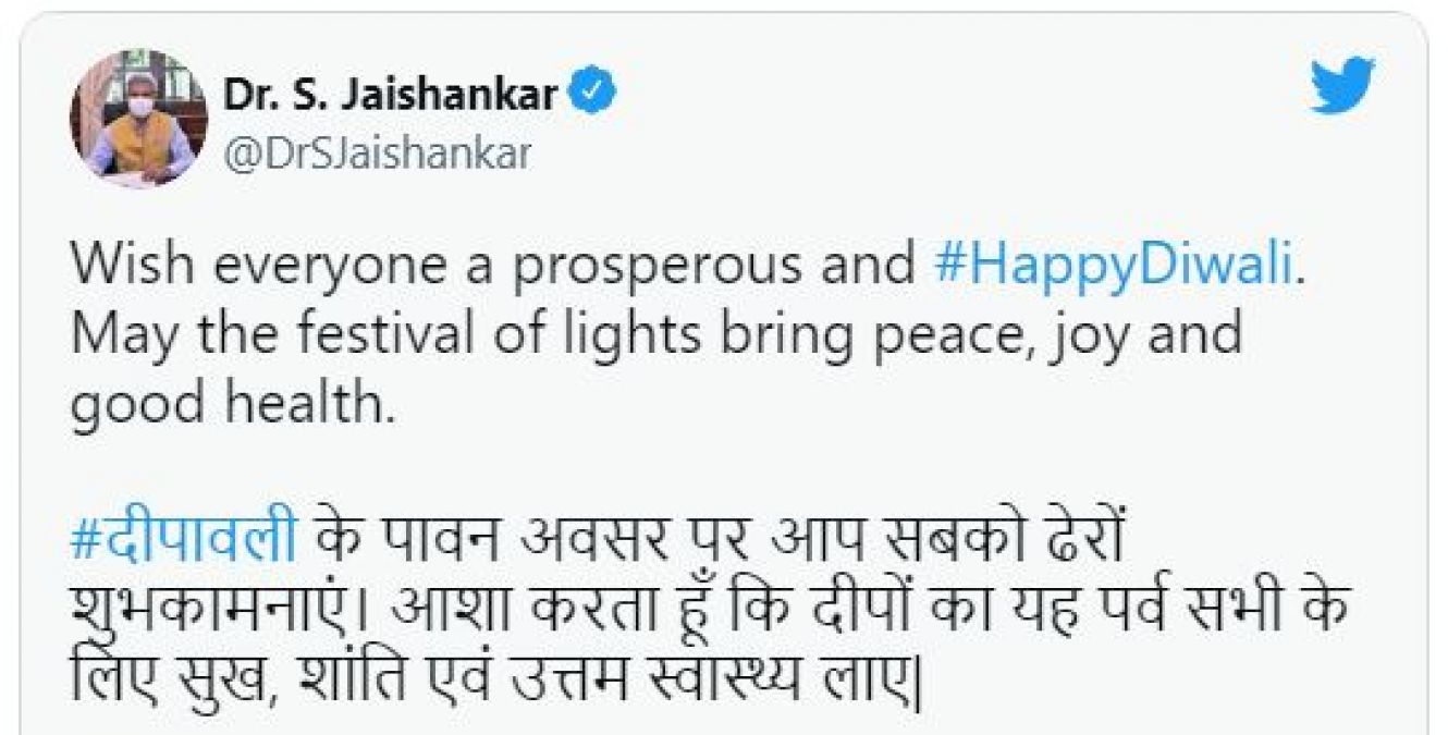 From External Affairs Minister to Rahul Gandhi, wishes countrymen Diwali