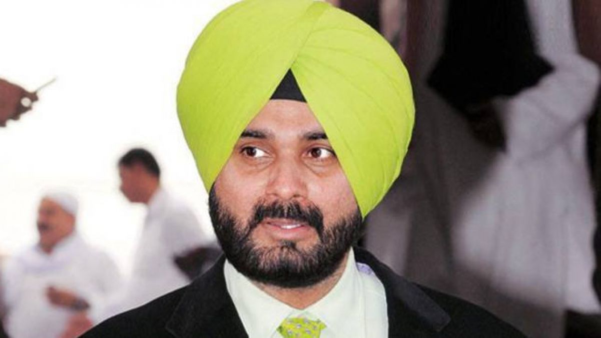 Sidhu to go to Pakistan, sought permission from the foreign minister by writing a letter for the third time