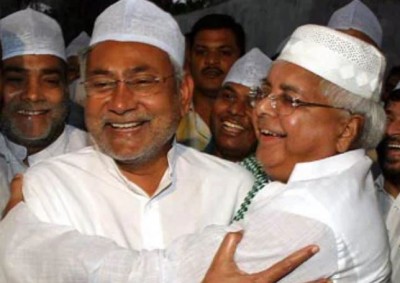 Lalu-Nitish unite to defeat BJP, RJD-JDU to merge soon