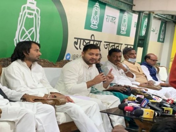 Nitish should leave the CM's chair if there is even a slight morality left: Tejashwi
