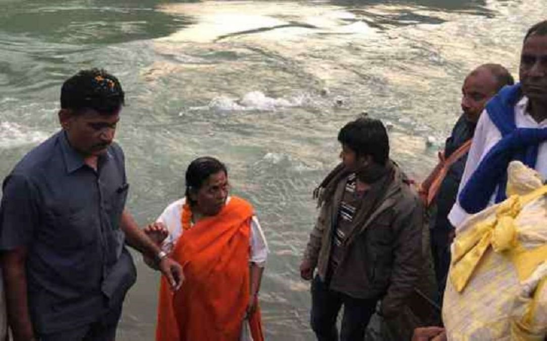 Uma Bharti injured during Rishikesh yatra, hospitalized