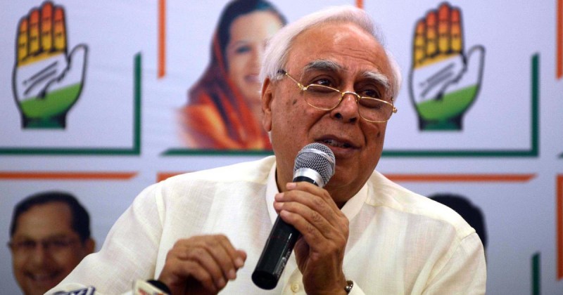 Conflict in Congress after defeat in Bihar, veteran leaders surround Kapil Sibal