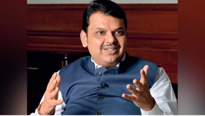 Fadnavis reached BJP office after taking oath as Chief Minister, said: 