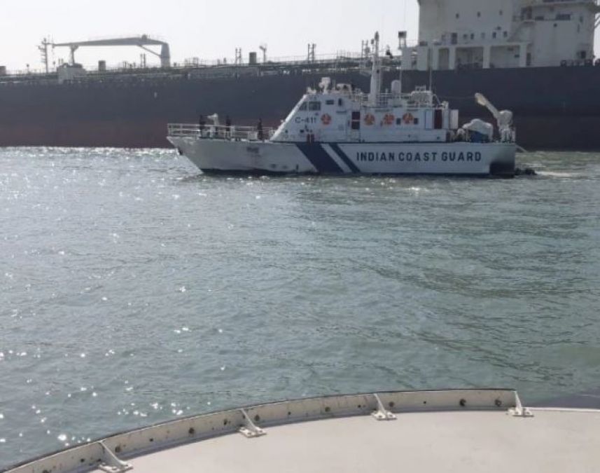 Merchant vessels collide in Gulf of Kutch, no casualty, oil spill reported
