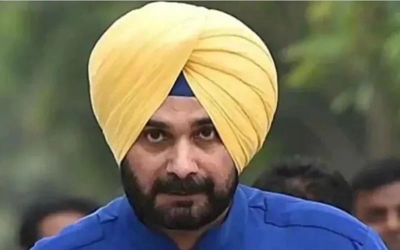 Why did Sidhu and the Congress party shut up over guru granth sahib 's humiliation ?