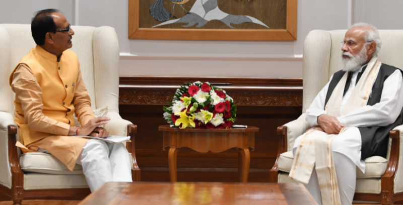 प्रधानमंत्री मोदी से मिले CM चौहान, इन मुद्दों पर हुई बात