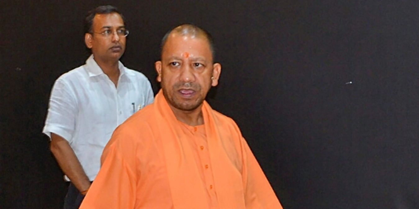 Gandhi Jayanti: CM Yogi shrugged off the opposition for not being present in special session, said, Bapu's insult