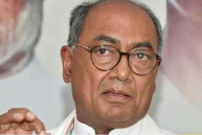 Digvijay Singh's tweet makes uproar, BJP files police complaint