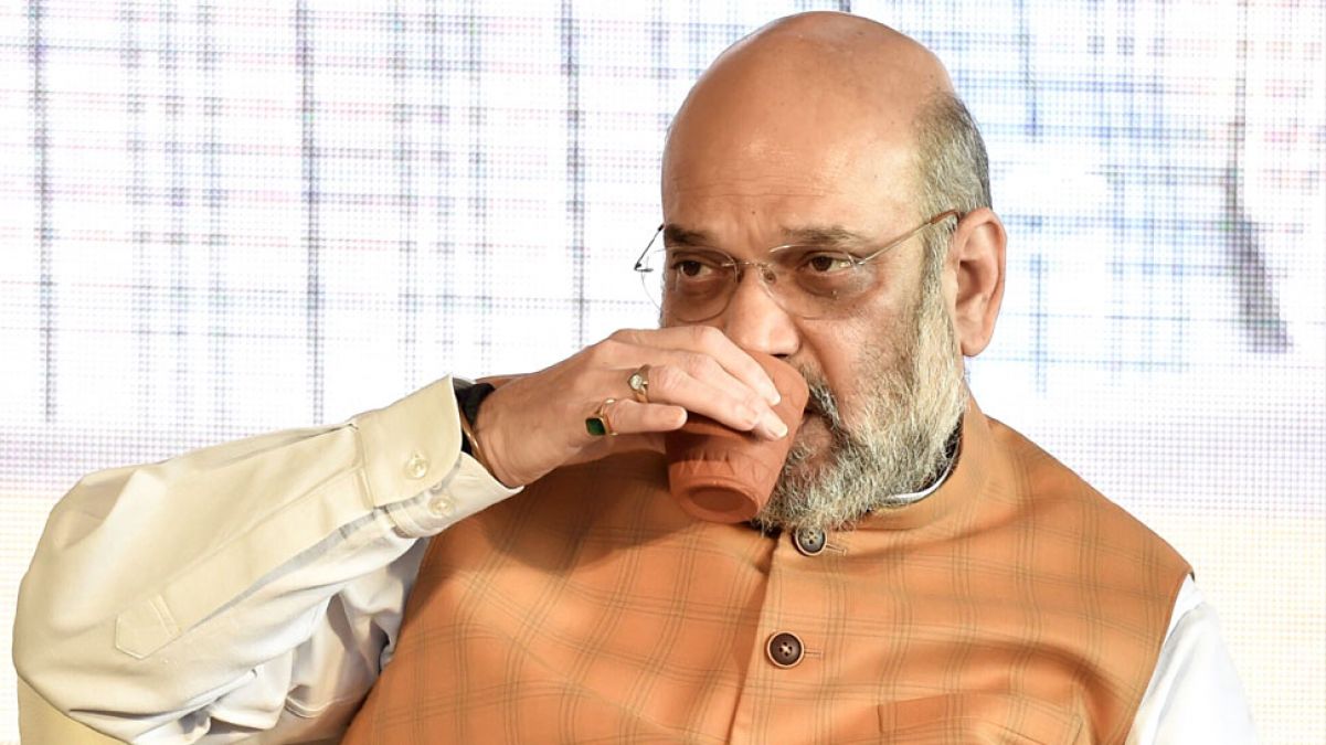 No plastic: Amit Shah enjoyed tea in Kulhad, other ministers also drank water in steel bottles