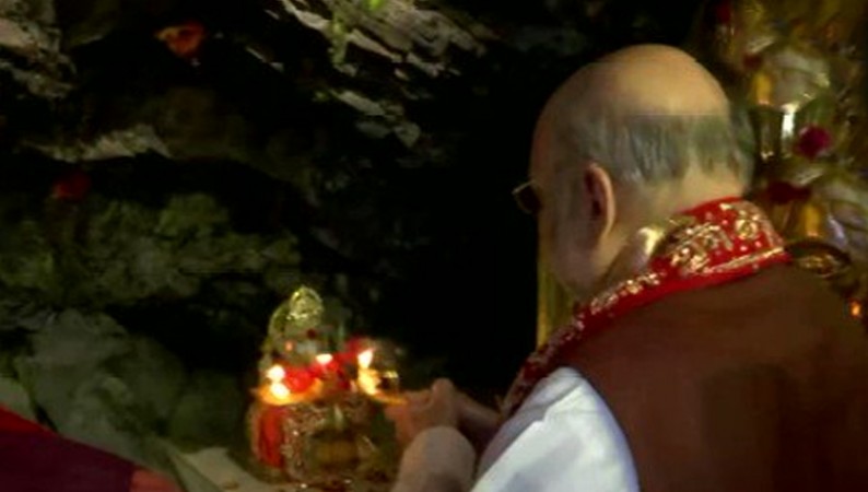Shah arrives at Mata Vaishno Devi temple amid his J&K tour