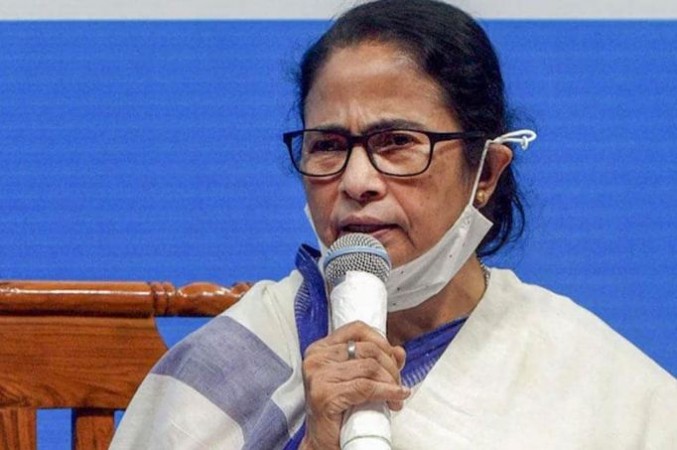 Mamata Banerjee slams Modi govt over Hathras gangrape says, 'Bjp is the biggest epidemic'