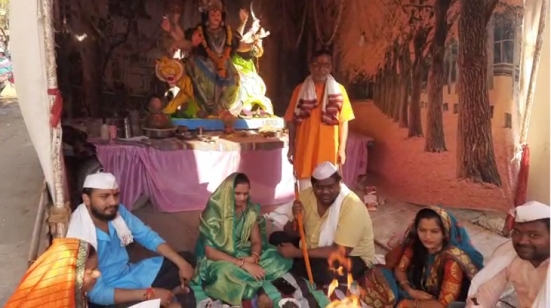 नवरात्रि पर्व पर नगर में हुए कई आयोजन, भक्तों ने किया माता का पूजन