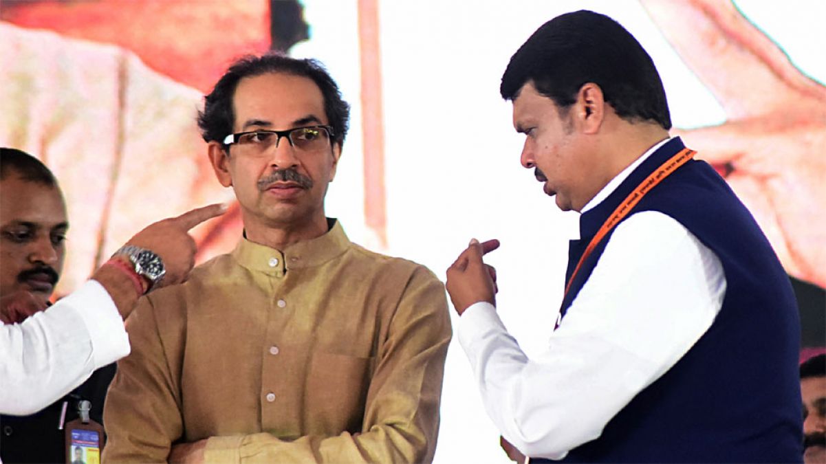 Maharashtra elections: fewer seats creates problem for Uddhav Thackeray