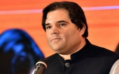 BJP's Varun Gandhi to join Sonia's party after years of dissension?