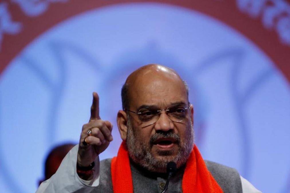 Amit Shah made new master plan, instructed his leaders to do this work in Kashmir