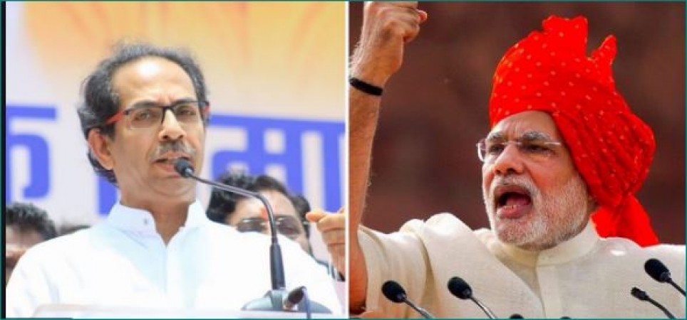 Shiv Sena targets Modi govt, supports Rahul Gandhi in 'Saamana'