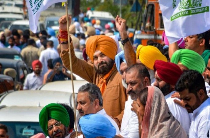 Sidhu's pain spilt for not advancing CM, said- 'Channi will sink Congress'