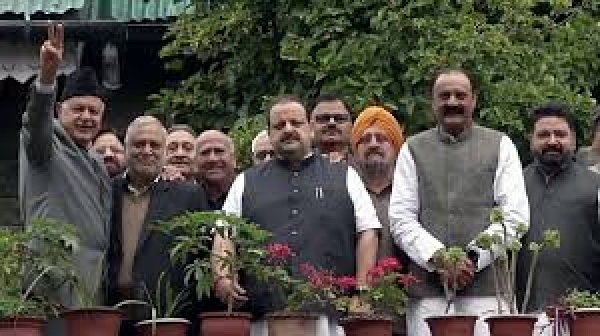 National Conference gave a hint of soft attitude on Article 370