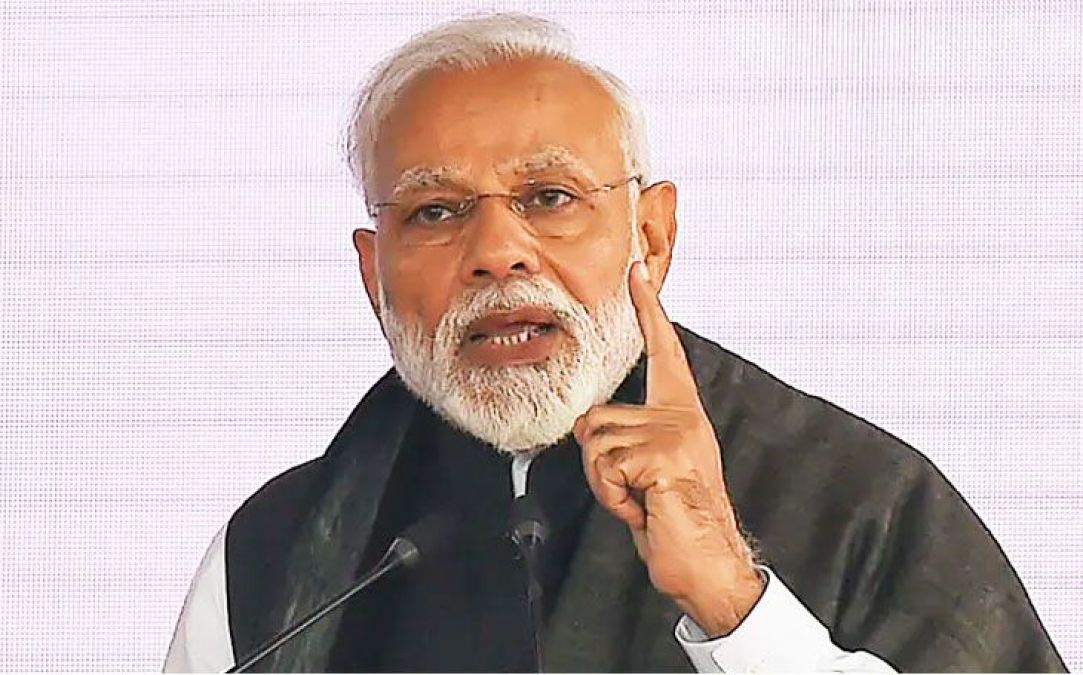 PM Modi roared in Maharashtra, said- Jammu Kashmir is not a piece of land for us, its India's head