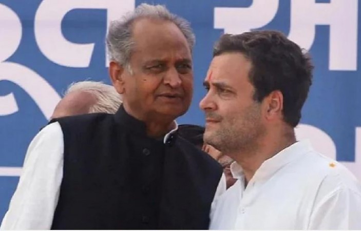 Rahul Gandhi to be re-elected as Congress national president, says Gehlot at CWC meeting