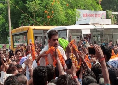 Bihar elections: JDU leader Ravi Jyoti joins Congress, contest from Rajgir seat