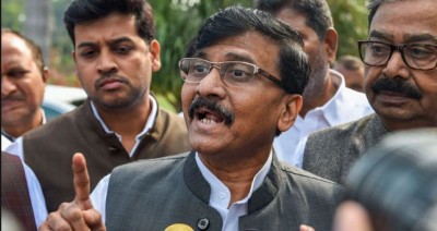 'Delhi wants to ruin Shiv Sena..,' Sanjay Raut again hits out at Centre