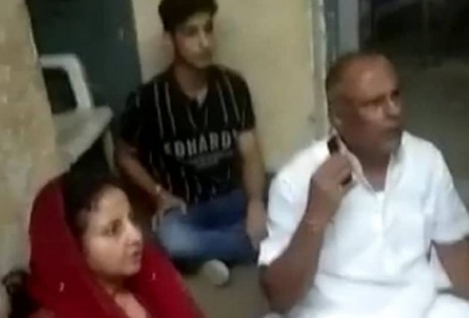 Congress MLA sat on a protest in police station to get her nephew released