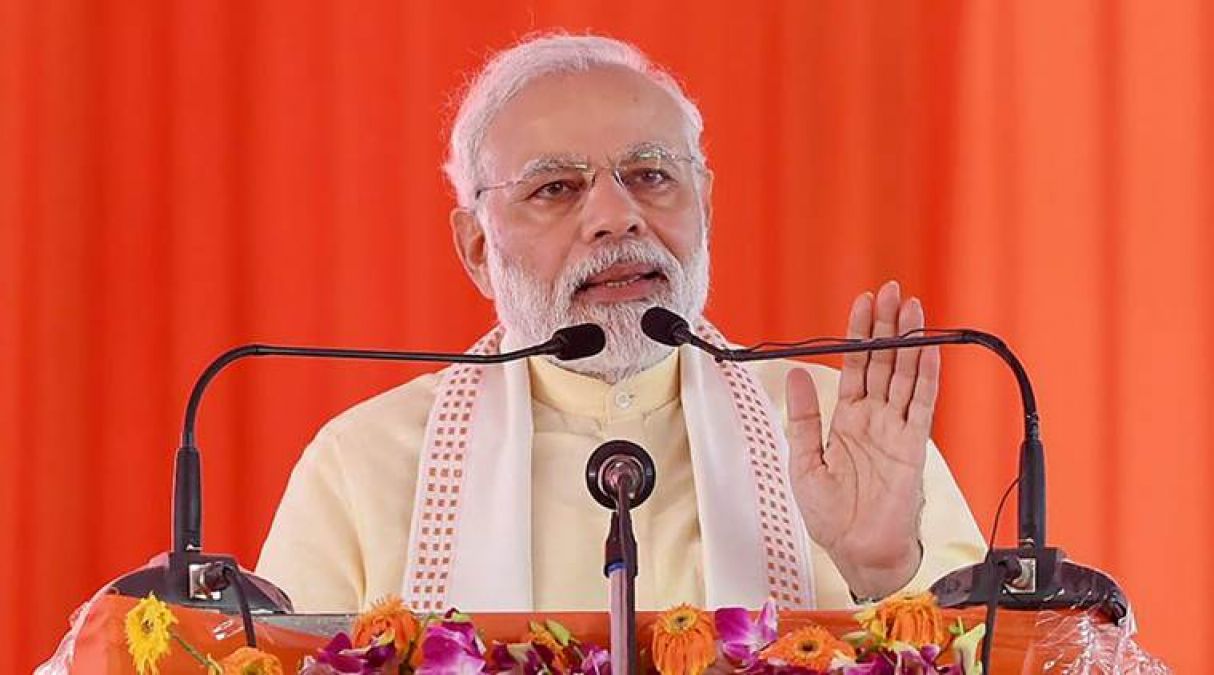 Congress attacked PM Modi, says,' He forget everything except 370'