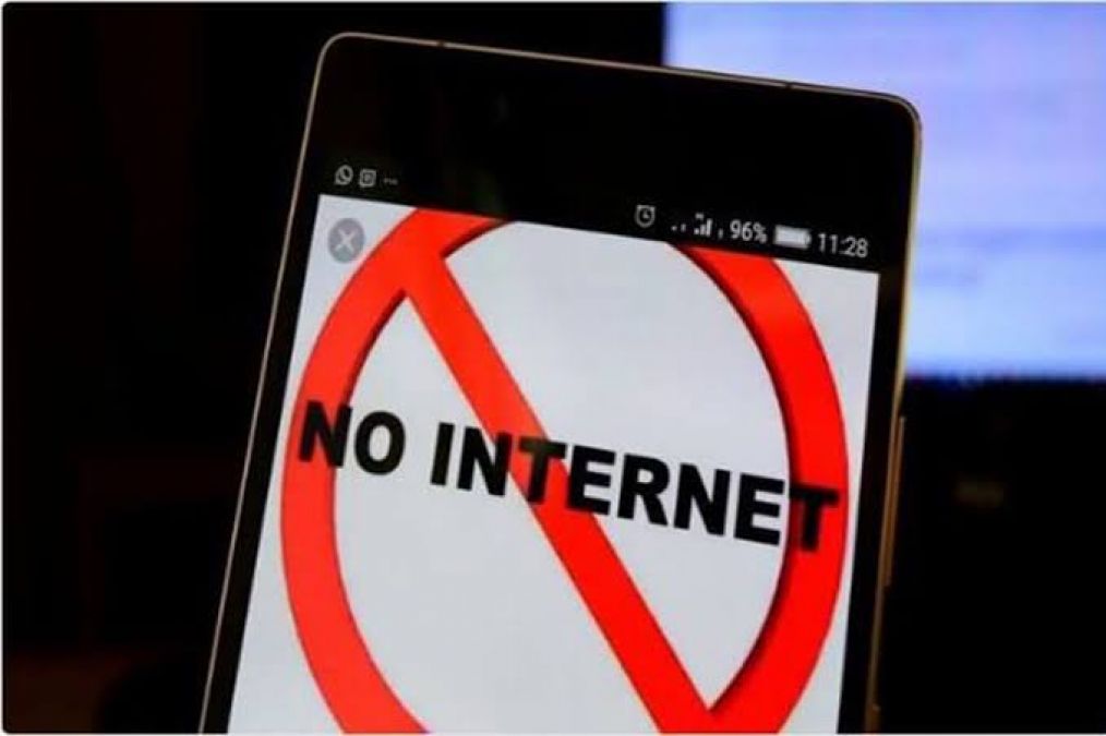 महाराष्ट्र चुनावः एनसीपी ने चुनाव आयोग से की मांग, मतों की गिनती तक इंटरनेट को रखा जाए बंद