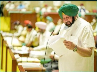 Capt Amarinder agitates as soon as 4 agriculture-related bills passed, says, 'Carrying my resignation in pocket'