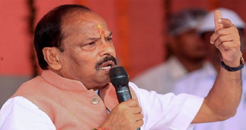 Bihar election: Raghubar Das lashes out at RJD, says, 'Lalu gave two disastrous sons to state'