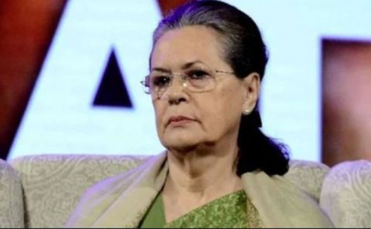 Sonia Gandhi's attacks center, says 'CBI and NIA are working at the behest of PM'