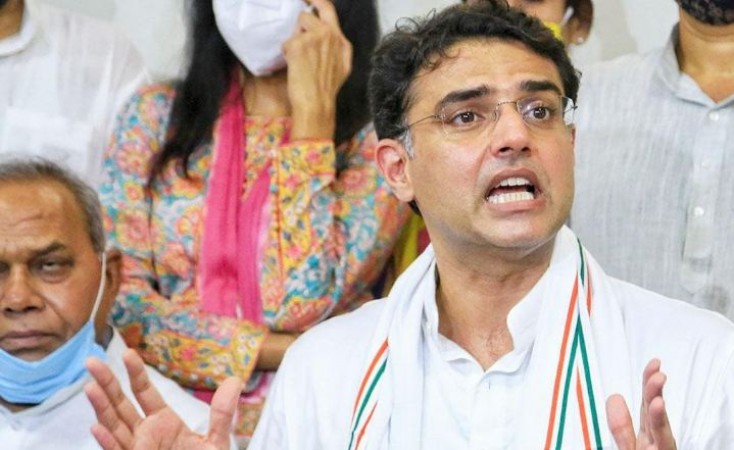 MP by-election: Sachin Pilot doing election campaigns against Scindia