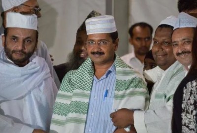 Vote bank is necessary! Kejriwal govt distributes Rs 101 crore to Waqf Board